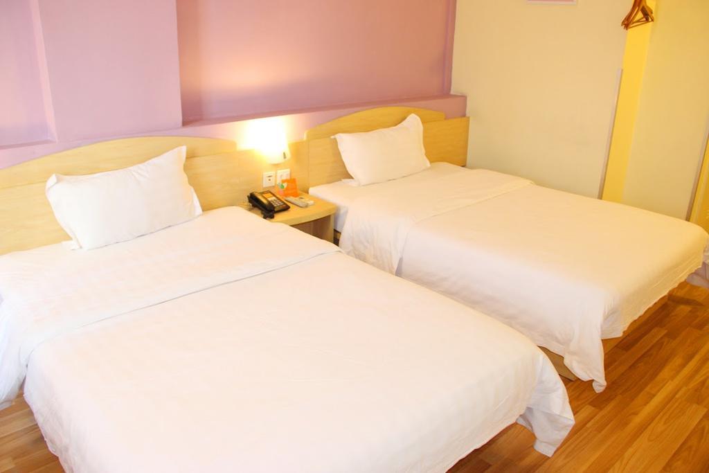 7Days Inn Heyuan Cultrual Palace Renren Le Exterior photo